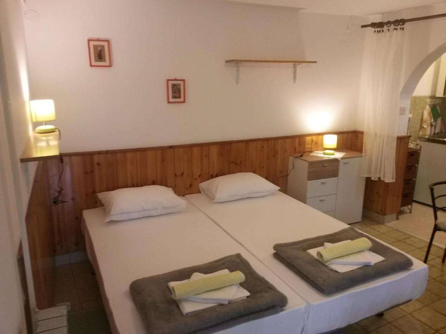 Apartments And Rooms By The Sea Martinscica, Cres - 23980 Zewnętrze zdjęcie