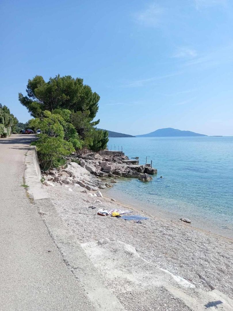 Apartments And Rooms By The Sea Martinscica, Cres - 23980 Zewnętrze zdjęcie